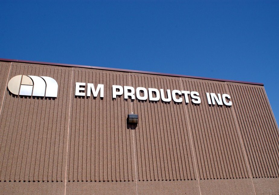 EM_0010 (993 x 647)